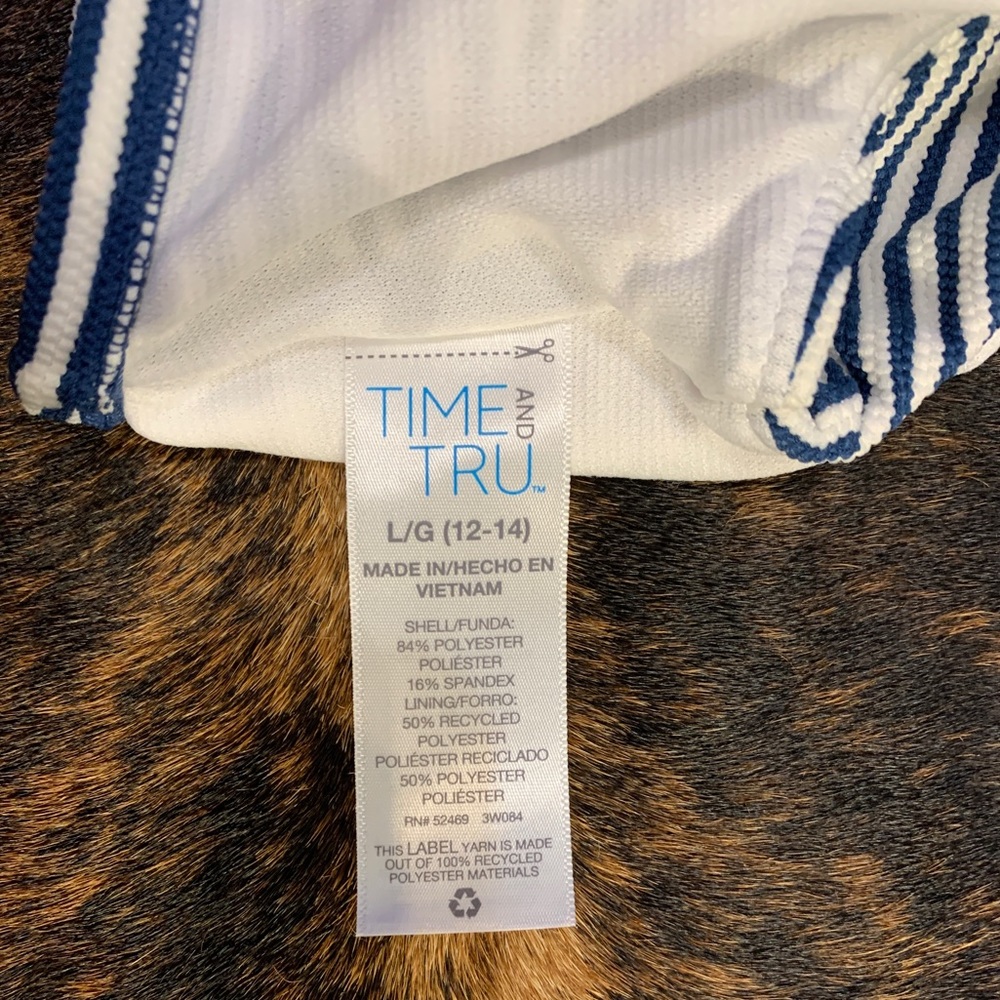 Time and Tru size Large (12-14) blue and white striped bikini top - Picture 2 of 7